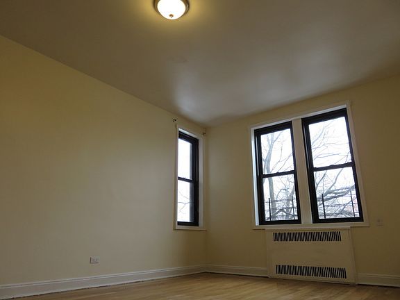 4th image of 2147 E 17th St APT 3g