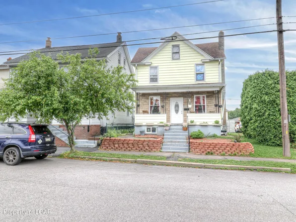 232 Thirwell Ave, Hazleton, PA 18201