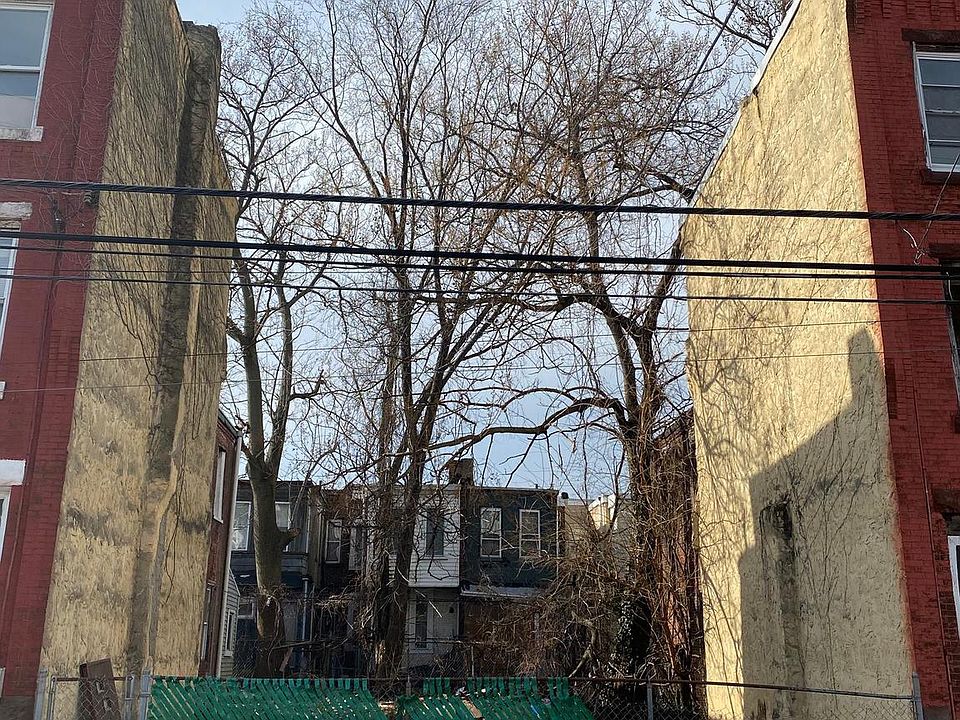2nd image of 2154 N 30th St