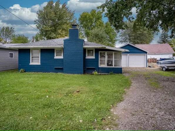 8990 Oatman Dr, Lakeview, OH 43331