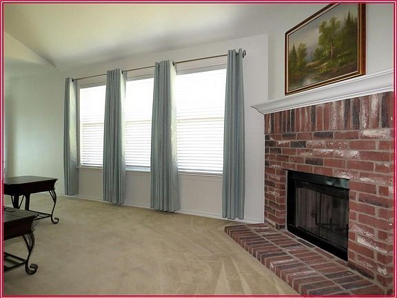 4th image of 9412 Sundial Dr