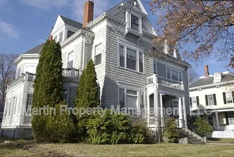 278 Lafayette St #5 — Photo 4