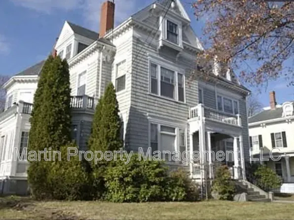 278 Lafayette St APT 5, Salem, MA 01970