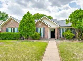 6823 Sharps Dr, Plano, TX 75023
