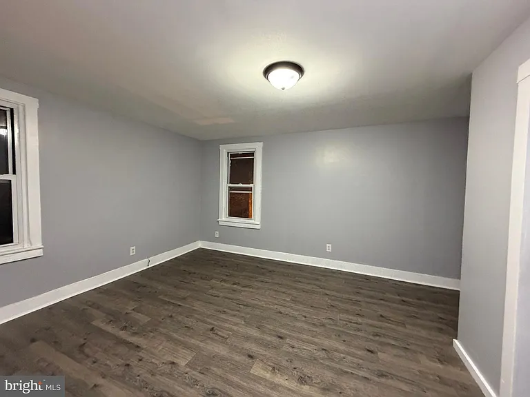 144 Washington St #C — Photo 7