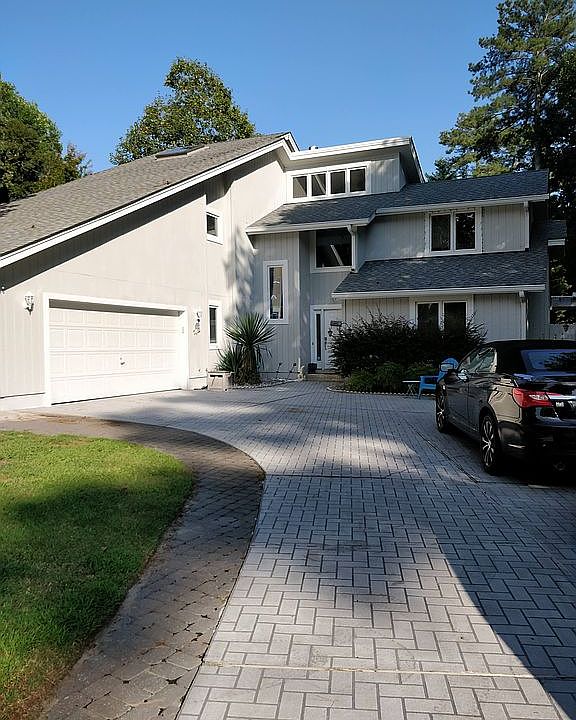 1st image of 2200 Sandy Woods Cir