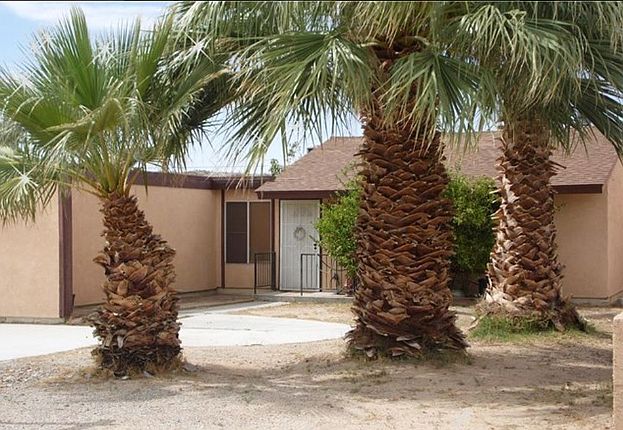 1st image of 72248 Sun Valley Dr