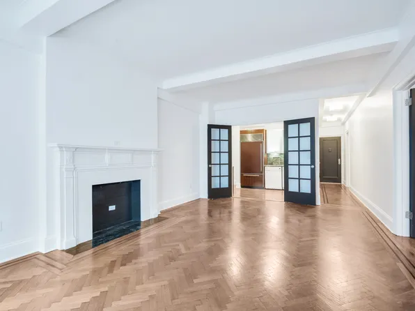 1200 Fifth Avenue image 5 of 10