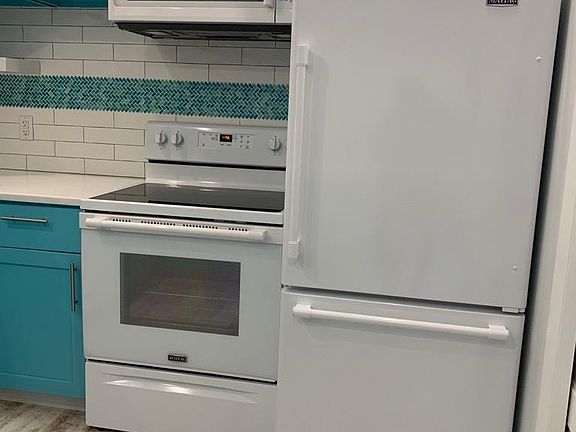 5th image of 38369 Bluebird Ln Unit 381
