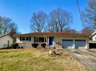 1955 S Linden Ave, Springfield, MO 65804