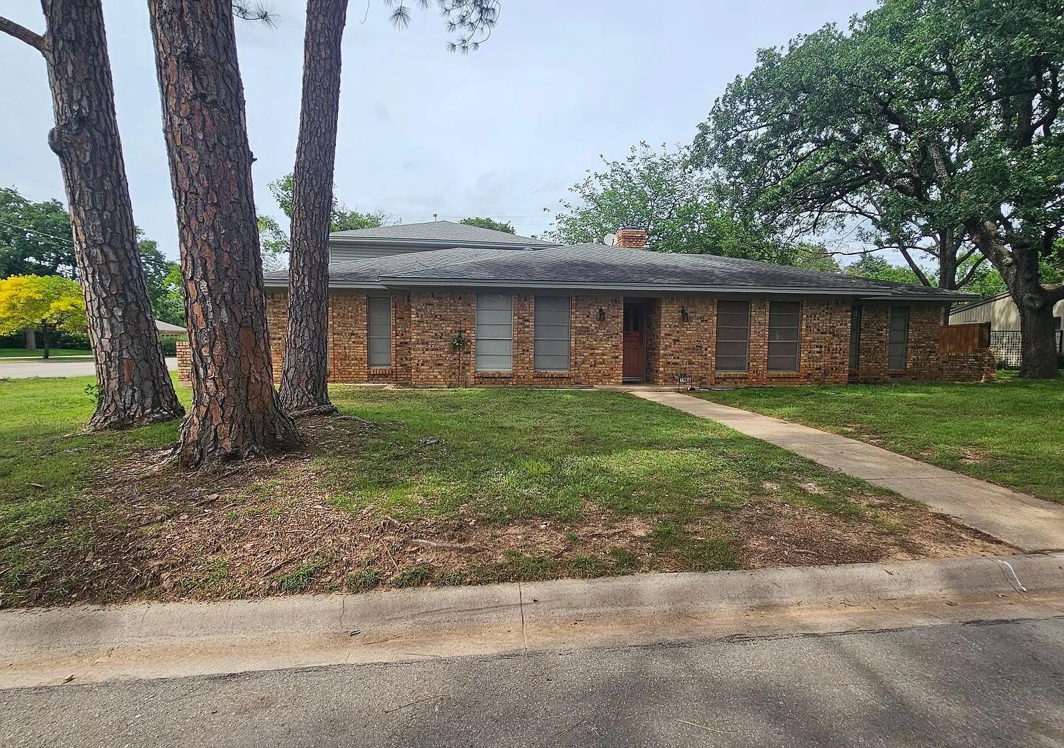 1908 Westridge St. — Photo 1