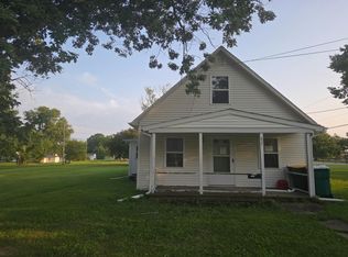621 W McDonough St, Macomb, IL 61455