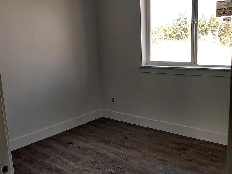 2434 SE 92nd Ave #202 — Photo 5