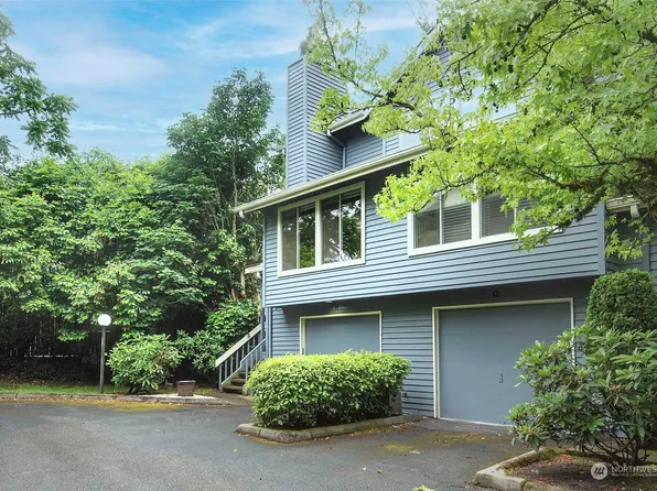 14367 30th Avenue NE #11, Seattle, WA 98125