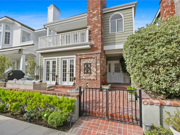 307 Sapphire Ave, Newport Beach, CA 92662