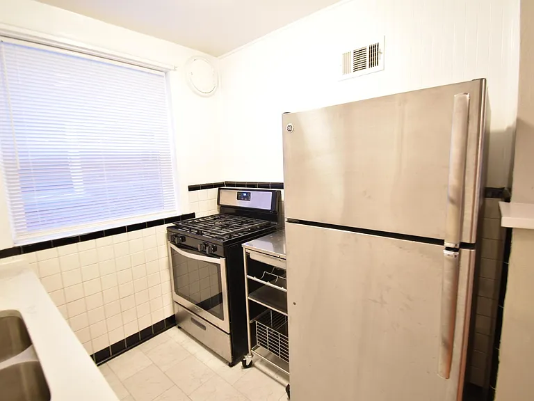6349 Sutherland Ave #1 — Photo 6