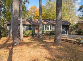 2958 Harcourt Dr, Decatur, GA 30033