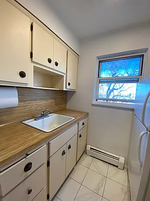 Rented by Worth Property Group | media 11