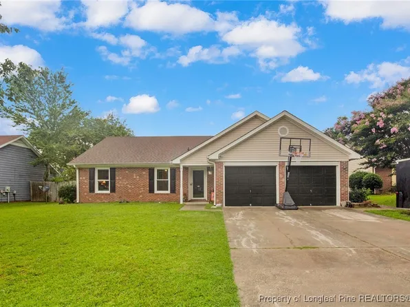 409 Old Farm Rd, Fayetteville, NC 28314