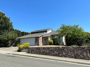 512 Baylor Ct, Benicia, CA 94510