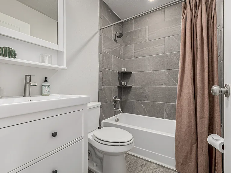 17988 E 105th Pl — Photo 36