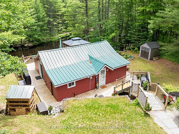 2nd image of 24 Black River Rd