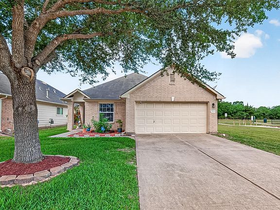 3rd image of 3403 Rainshore Dr
