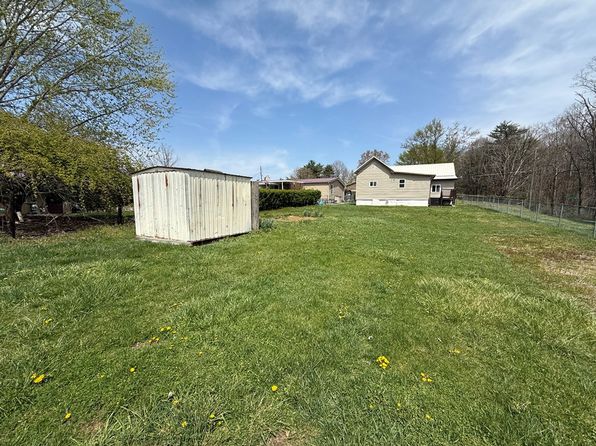 115 Royal St, Princeton, WV 24740