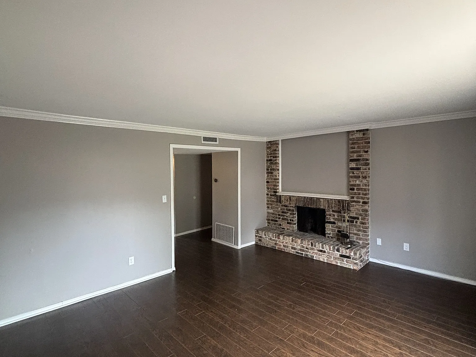 2 bed, 2.5 bath, 1520 sqft, $1,700 — Photo 3