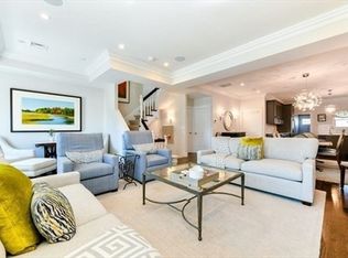 848 E Broadway #2, Boston, MA 02127