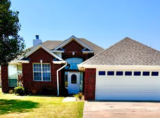 320 Rose St, Terrell, TX 75160