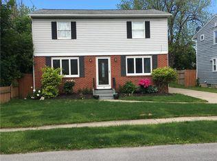 14 Furlong Rd, Cheektowaga, NY 14215