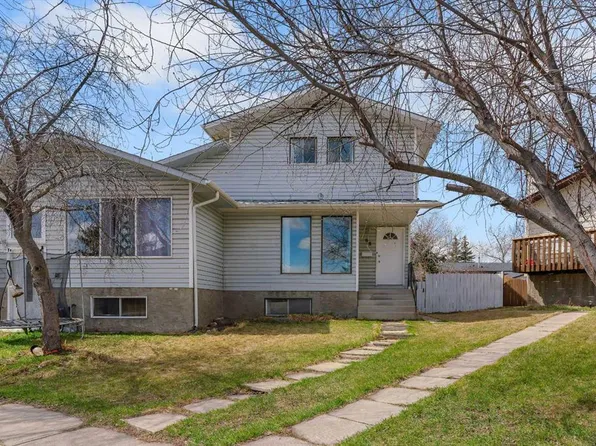 68 SE Templeson Cres NE, Calgary, AB T1Y 5L8