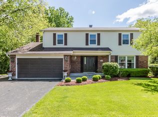 1343 Landwehr Rd, Northbrook, IL 60062