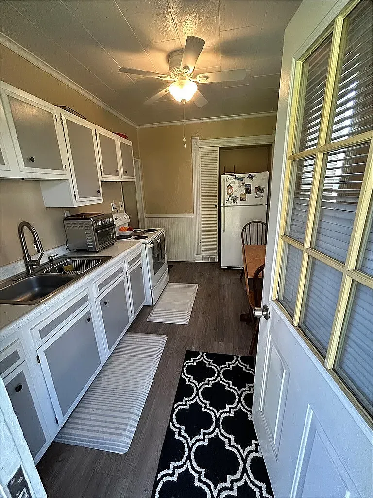 1 bed, 750 sqft, $850 — Photo 3