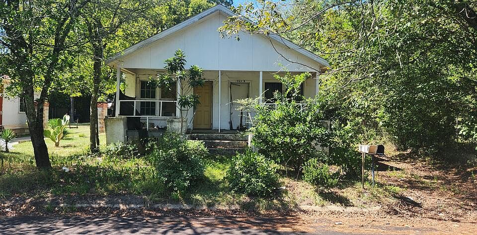 1st image of 1009 Linden St #A & B