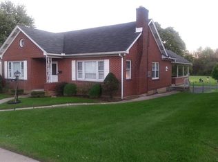 611 Seip Ave, Nazareth, PA 18064