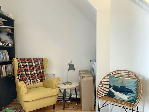 3rd image of 317 E 92nd St APT 5W