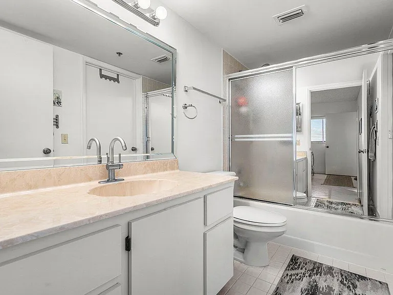 7310 Ashford Pl — Photo 17