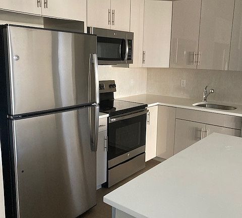 5th image of 461 Palisades Blvd APT 210