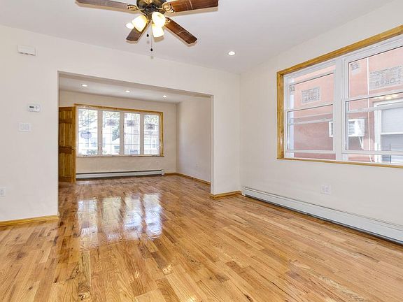 5th image of 1652 E 32nd St