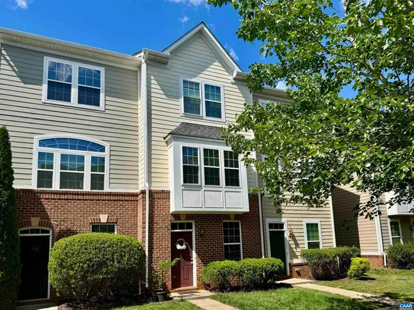 148 Pioneer Ln, Charlottesville, VA 22903