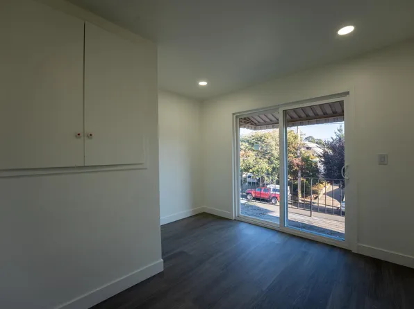 866 54th St, Emeryville, CA