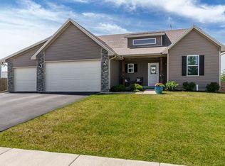 4617 Edenberry Ln, Rockton, IL 61072