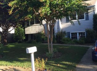 996 Elizabeth Dr, Annapolis, MD 21403