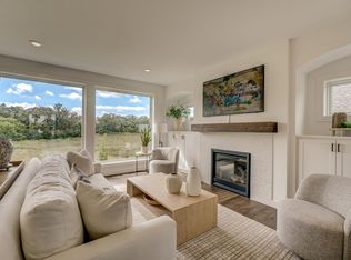 9771 Providence Rd, Woodbury, MN 55129