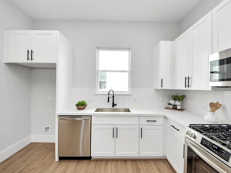 4814 Cochran St — Photo 19