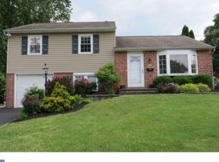 427 Mallard Rd, Hatboro, PA 19040