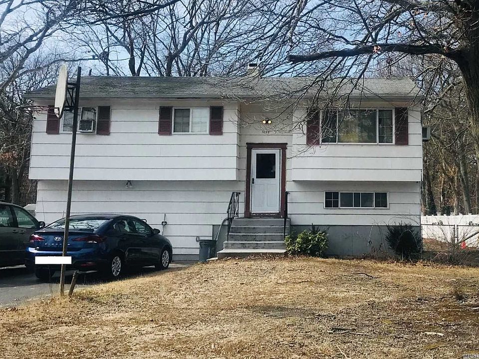 2nd image of 1048 Terry Rd