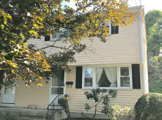 48 Charles Rd UNIT 48, Winchester, MA 01890